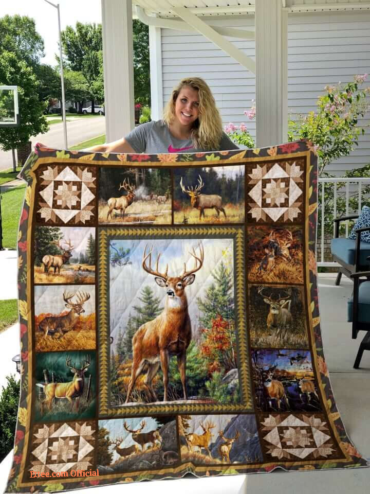Deer Hunting In Forest Quilt Blanket Great Customized Gifts For Birthday Christmas Thanksgiving Perfect Gifts For Hunting Lover