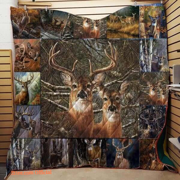 Hunting Deer Buck And Doe Quilt Blanket. Luxurious Super Soft Quilt Blanket