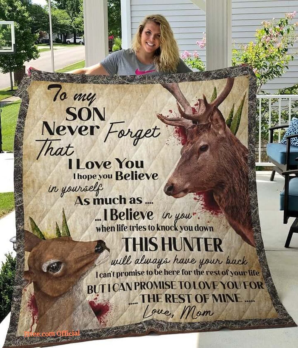 To My Mom Rose Throw Fleece Blanket Gift From Daughter Christmas Birthday Blanket To My Mom Rose Throw Fleece Blanket Gift From Daughter Christmas Birthday Blanket - Ettee - Birthday