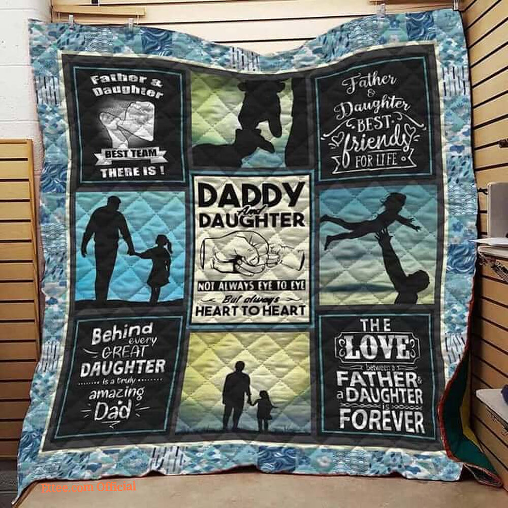 Dad And Daughter Behind Every Great Amazing Dad Quilt Blanket - Super King - Ettee