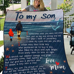 To My Son Quilt Blanket From Mom We Watch Our Children Change And Grow Great Customized Blanket - Super King - Ettee