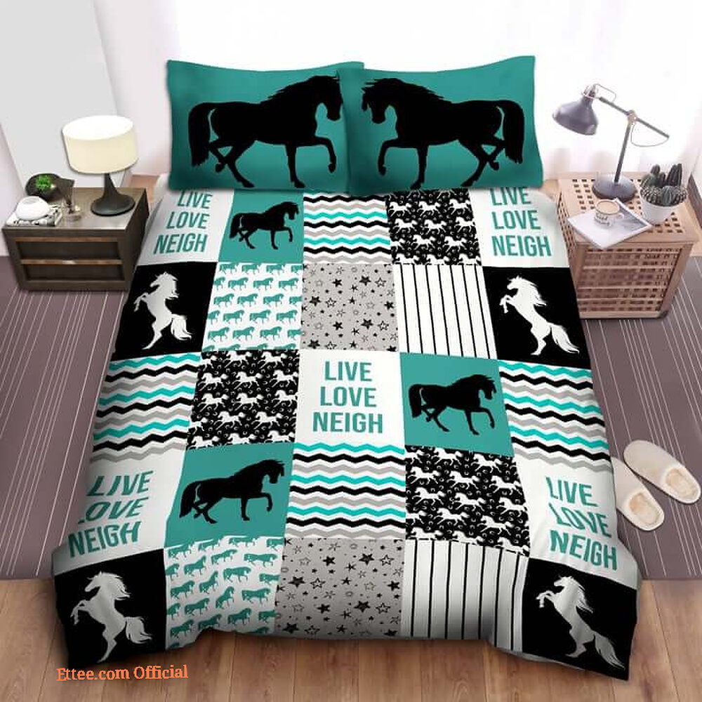 To My Mom Rose Throw Fleece Blanket Gift From Daughter Christmas Birthday Blanket To My Mom Rose Throw Fleece Blanket Gift From Daughter Christmas Birthday Blanket - Ettee - Birthday