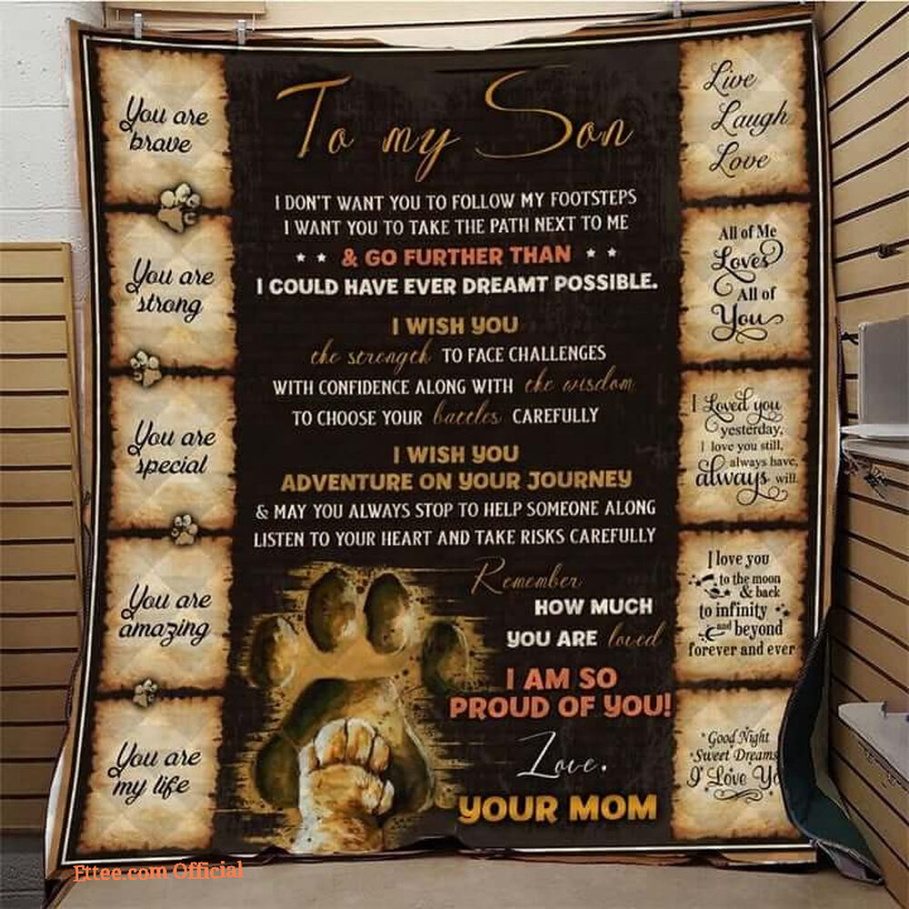 To My Mom Rose Throw Fleece Blanket Gift From Daughter Christmas Birthday Blanket To My Mom Rose Throw Fleece Blanket Gift From Daughter Christmas Birthday Blanket - Ettee - Birthday