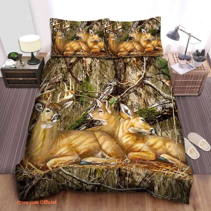 Hunting Deer Bedding Set. Luxurious Smooth And Durable. Lightweight And Smooth Comfort