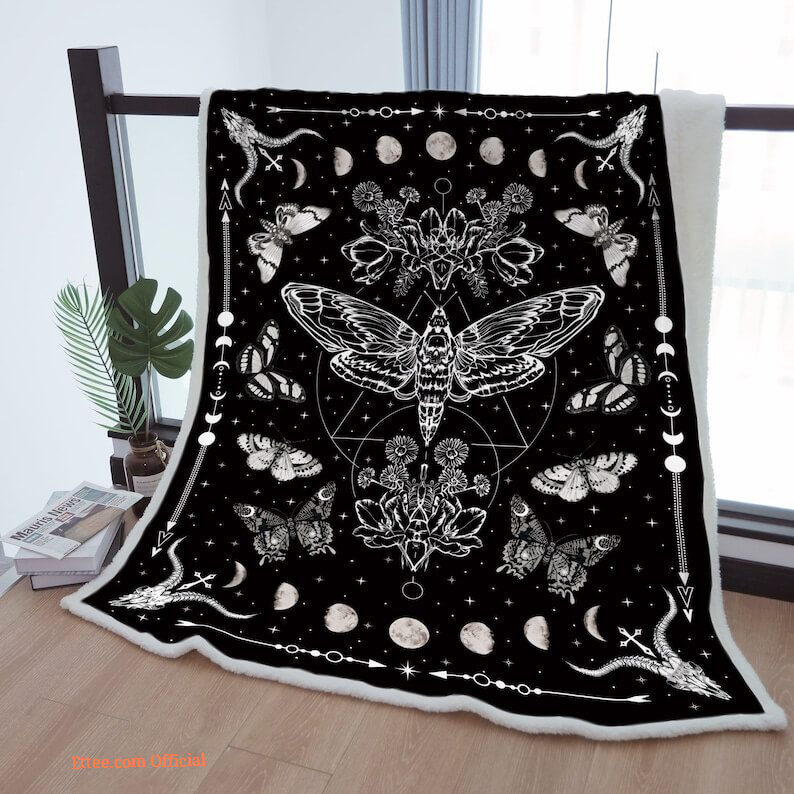 Moon Phase Sherpa Blanket - Perfect Gift for Mom, Grandma, and Grandpa