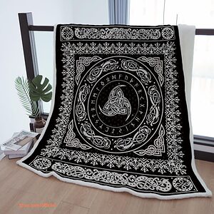 Sherpa Blanket Black and white Viking Prayer Vintage Triple Horn of Odin Throw Blanket To Mother Grandma Grandpa Gift - Super King - Ettee