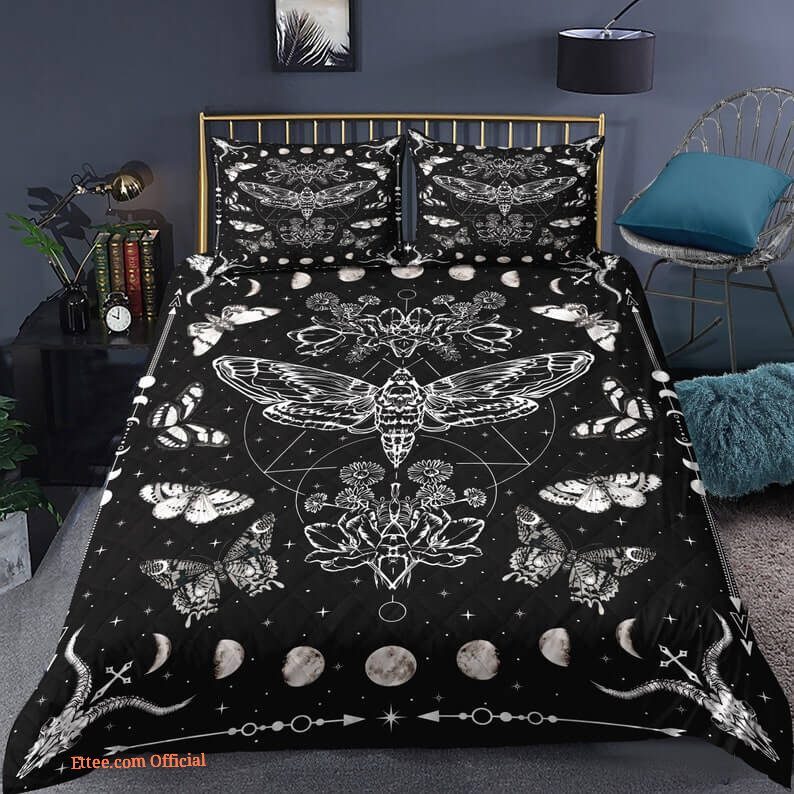 Moth 3pcs Comforter set Bedding set Moon phase Quilt set Black and white For Bedroom