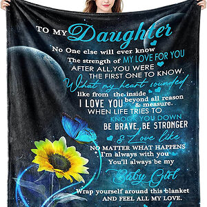 Gift for My Daughter Quilt Blanket from Mom. Luxurious Super Soft Quilt Blanket - Super King - Ettee