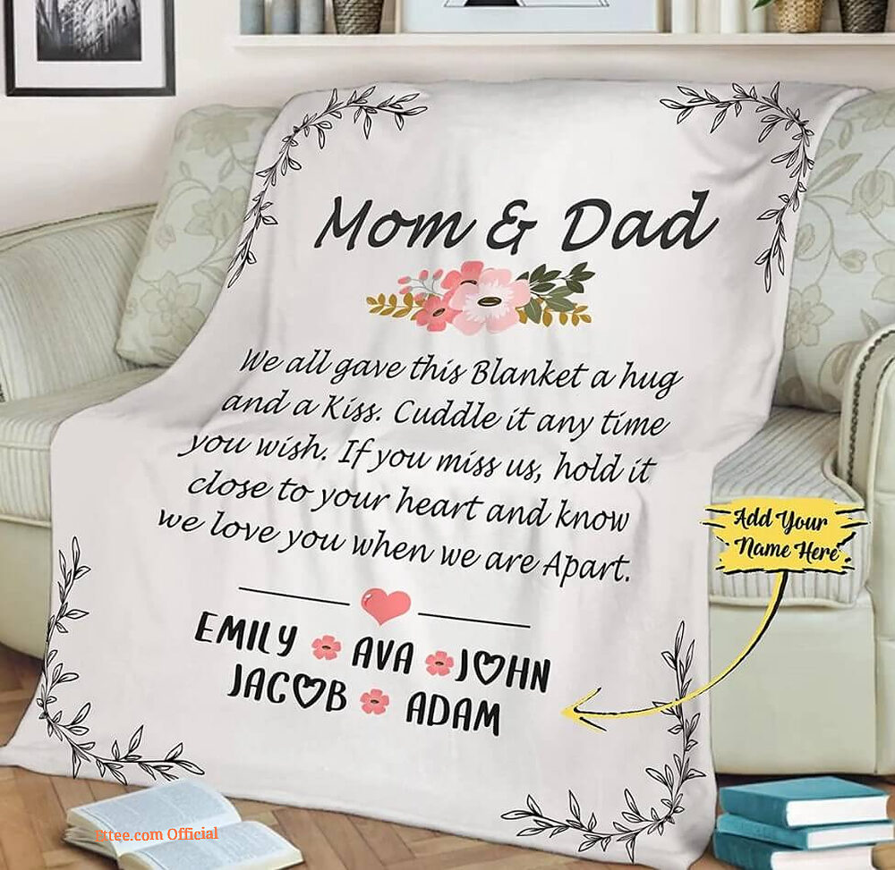 To My Mom Rose Throw Fleece Blanket Gift From Daughter Christmas Birthday Blanket To My Mom Rose Throw Fleece Blanket Gift From Daughter Christmas Birthday Blanket - Ettee - Birthday