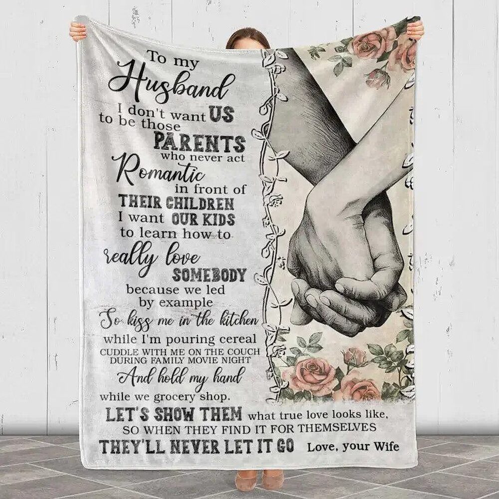 To My Mom Rose Throw Fleece Blanket Gift From Daughter Christmas Birthday Blanket To My Mom Rose Throw Fleece Blanket Gift From Daughter Christmas Birthday Blanket - Ettee - Birthday