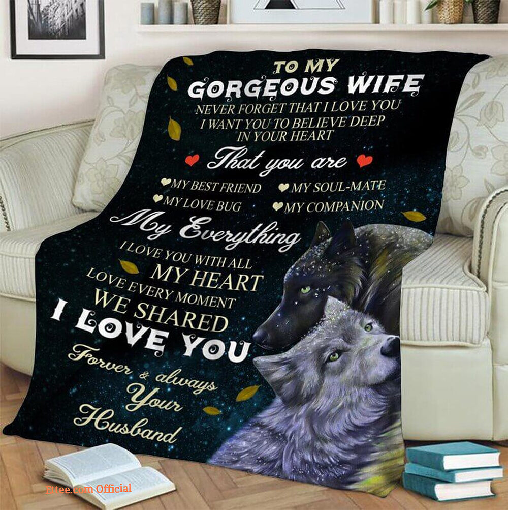 To My Mom Rose Throw Fleece Blanket Gift From Daughter Christmas Birthday Blanket To My Mom Rose Throw Fleece Blanket Gift From Daughter Christmas Birthday Blanket - Ettee - Birthday