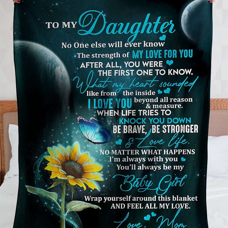 Quilt Blanket for Daughter from Mom. Best Mom Ever Gifts. Luxurious Super Soft Quilt Blanket - Super King - Ettee