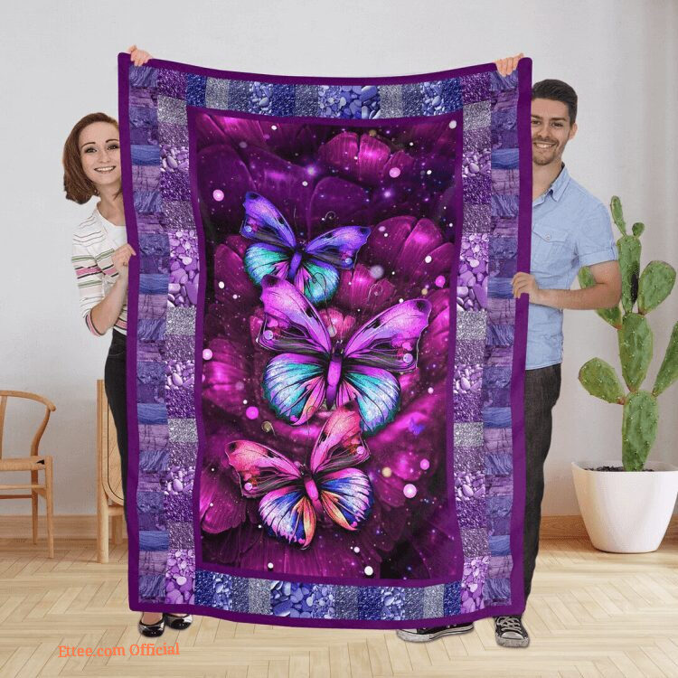 Purple Butterflies Fleece Quilt Blanket Flowers And Butterflies. Foldable And Compact
