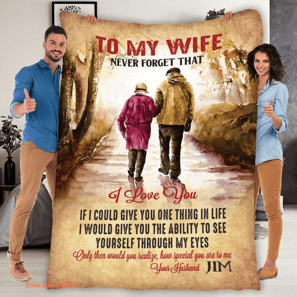 To My Mom Rose Throw Fleece Blanket Gift From Daughter Christmas Birthday Blanket To My Mom Rose Throw Fleece Blanket Gift From Daughter Christmas Birthday Blanket - Ettee - Birthday