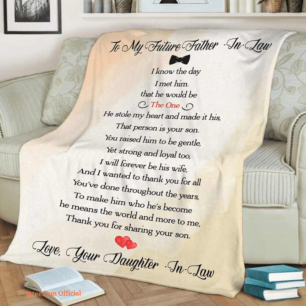 To My Mom Rose Throw Fleece Blanket Gift From Daughter Christmas Birthday Blanket To My Mom Rose Throw Fleece Blanket Gift From Daughter Christmas Birthday Blanket - Ettee - Birthday