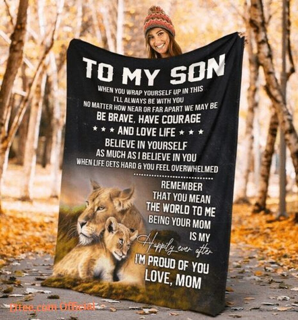 To My Mom Rose Throw Fleece Blanket Gift From Daughter Christmas Birthday Blanket To My Mom Rose Throw Fleece Blanket Gift From Daughter Christmas Birthday Blanket - Ettee - Birthday