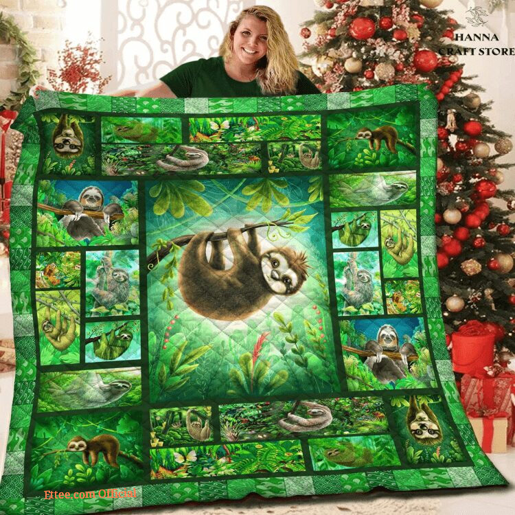 Funny Sloth Wild Animal Nature Lovers Cute Green Quilt Blanket. Foldable And Compact