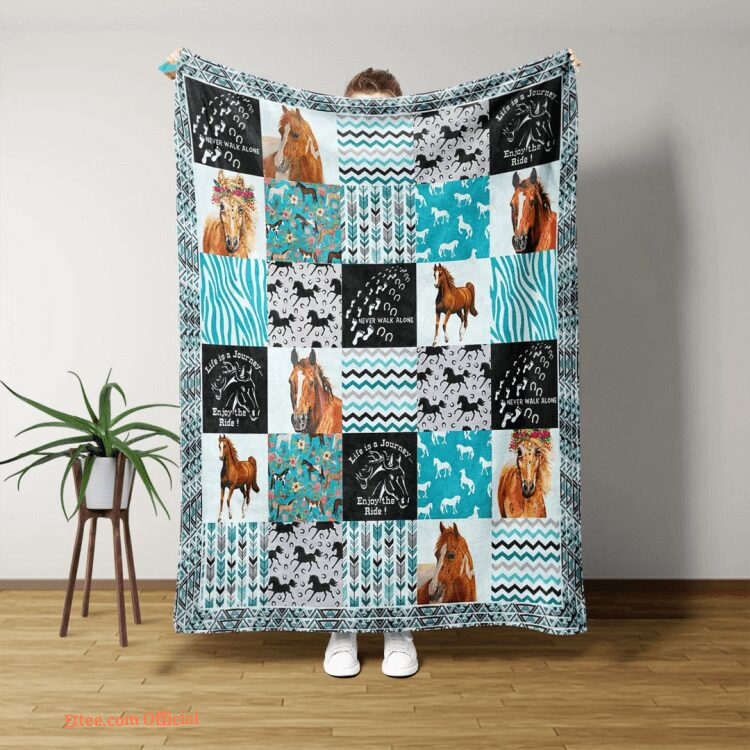 Life Is A Journey Blanket Never Walk Alone Quilt Blanket Horse Art Print
