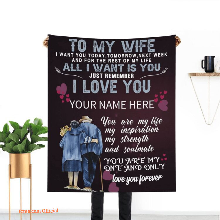 Quilt Blanket For Wife. Light And Durable. Soft To Touch. Foldable And Compact