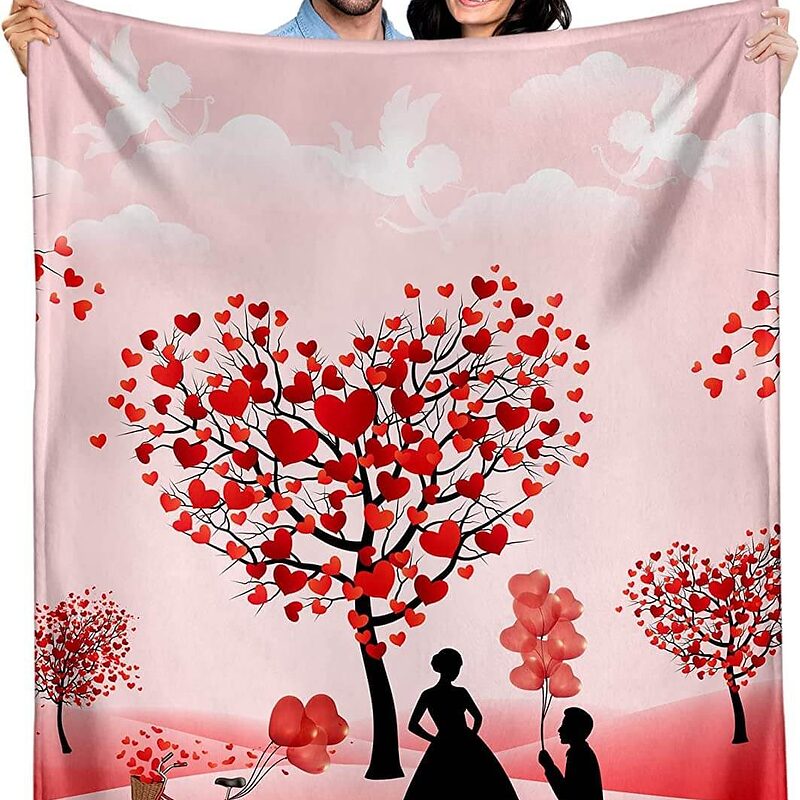 Romantic Valentine's Day Throw Quilt Blanket. To My Girlfriend Flannel Blanket