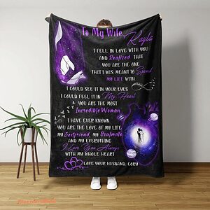 To My Wife Quilt Blanket Holding Of Hand. Foldable And Compact - Super King - Ettee