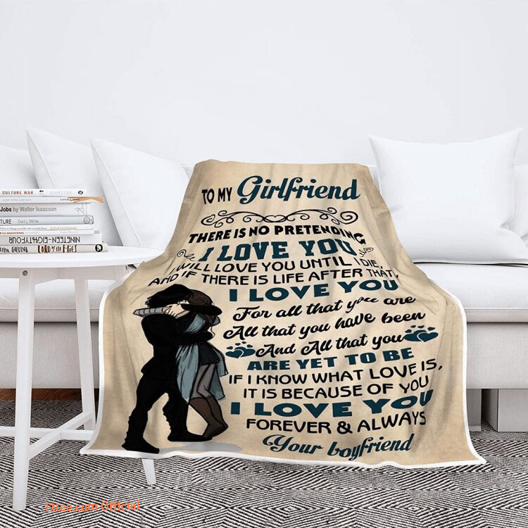 Valentine Love Quilt Blanket For Girlfriend Anniversary. Foldable And Compact