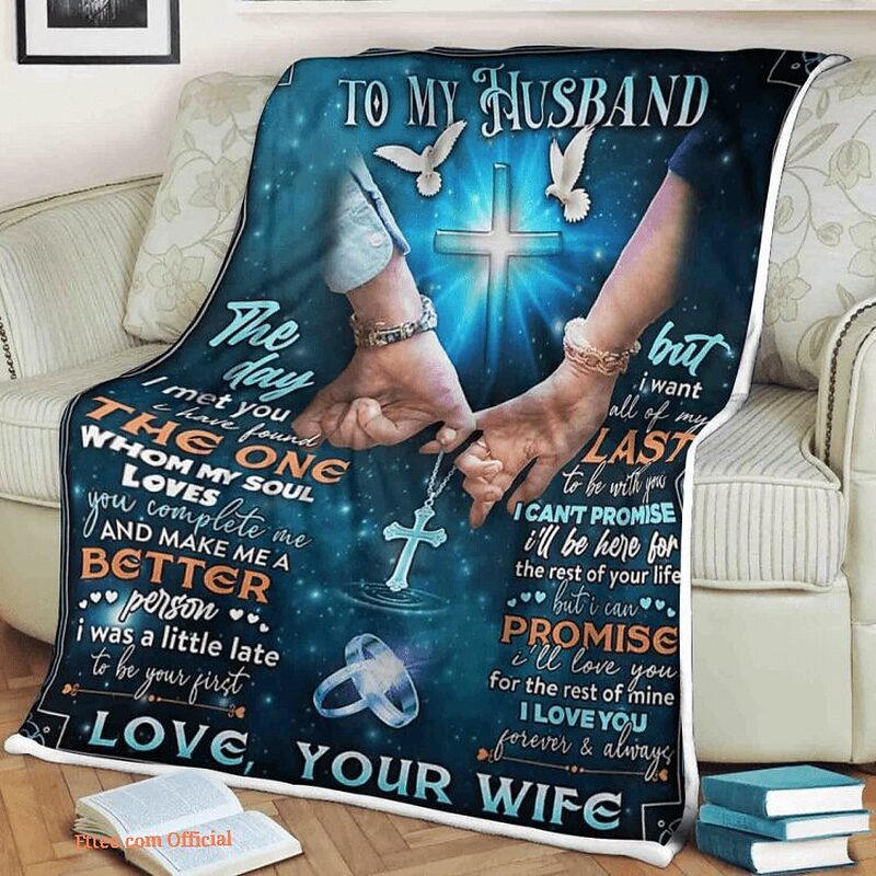 Valentine Hand to My Husband Quilt Blanket. Foldable And Compact - Super King - Ettee