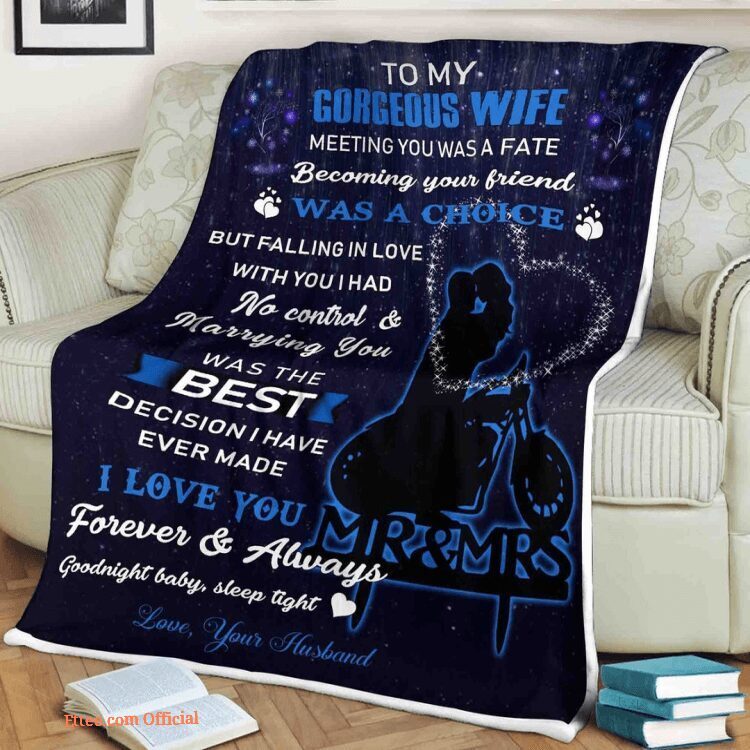 Family Blanket, A Fateful Meeting with My Gorgeous Wife