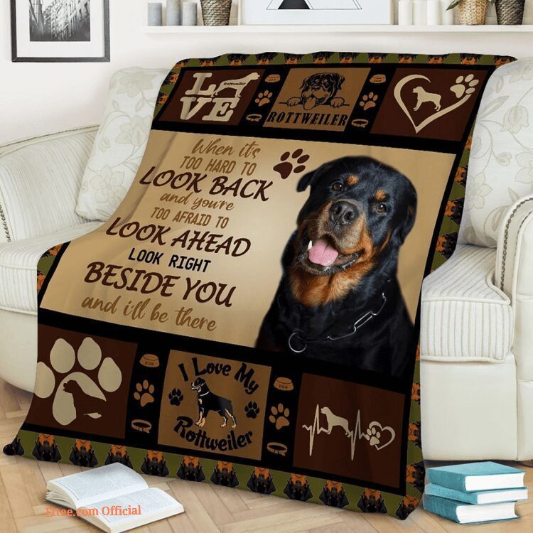 Dog Rottweiler Quilt Blanket. Lightweight And Smooth Comfort