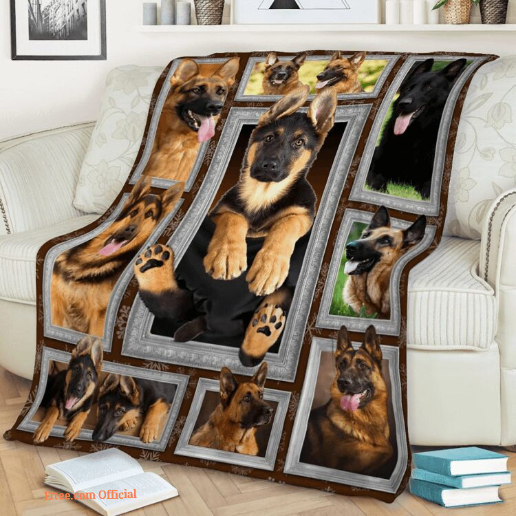 German Shepherd Funny Quilt Blanket. Lightweight And Smooth Comfort