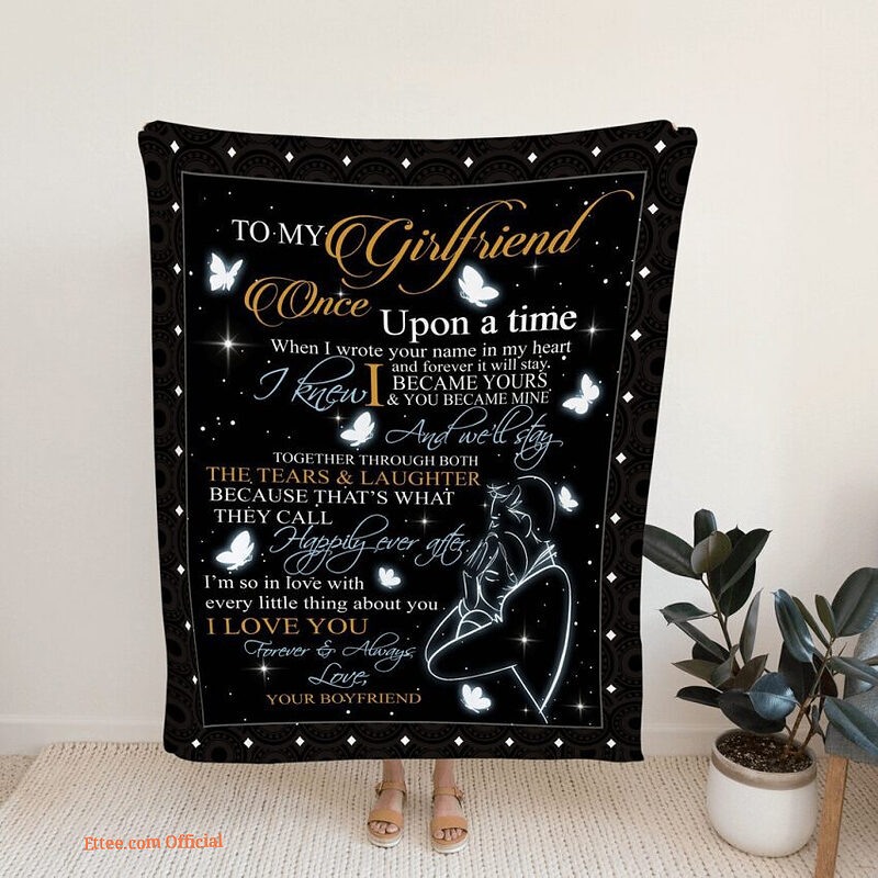 To My Girlfriend Quilt Blanket. Light And Durable. Soft To Touch - Super King - Ettee