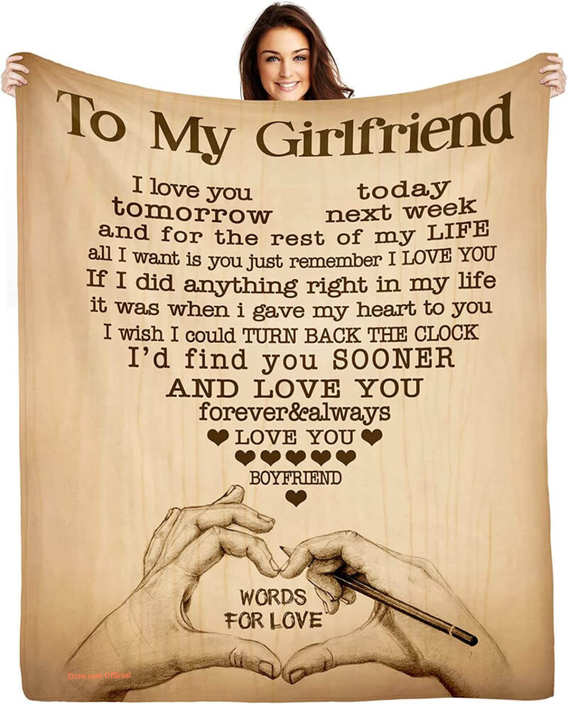 Valentine To My Girlfriend Quilt Blanket. Light And Durable. Soft To Touch