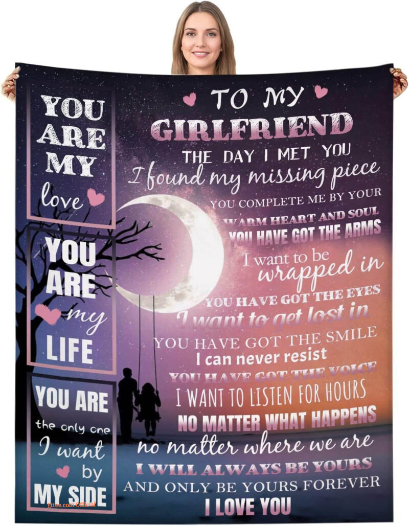Valentine To My Girlfriend Quilt Blanket. Lightweight And Smooth Comfort