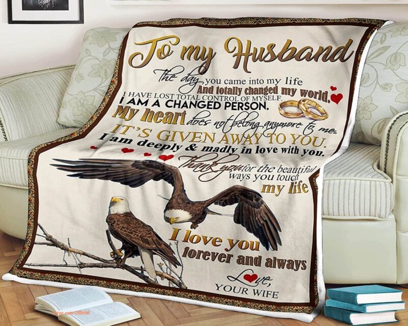Eagles and Ring Couple Quilt  Blanket To My Husband. Foldable And Compact