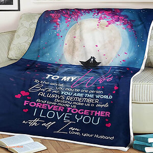 Romantic Moon Couples Quilt Blanket To My Wife. Foldable And Compact - Super King - Ettee