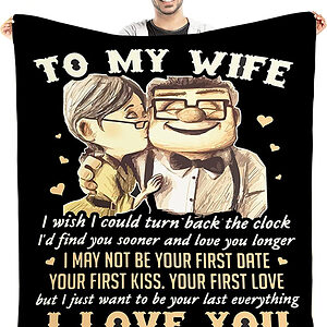 Valentine Quilt Blanket for Wife - Lightweight & Smooth Comfort - Super King - Ettee