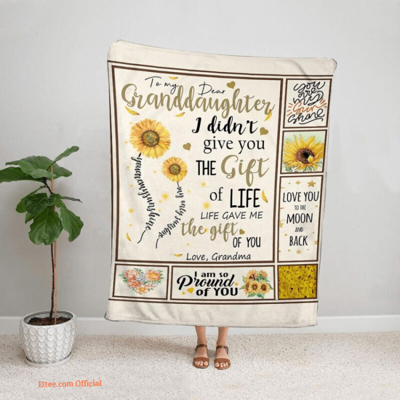 To My Granddaughter Quilt Blanket From Grandma I Am So Proud Of You