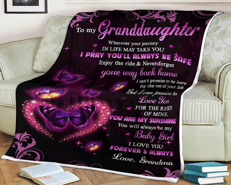 To My Granddaughter Quilt Blanket - Lightweight and Smooth Comfort