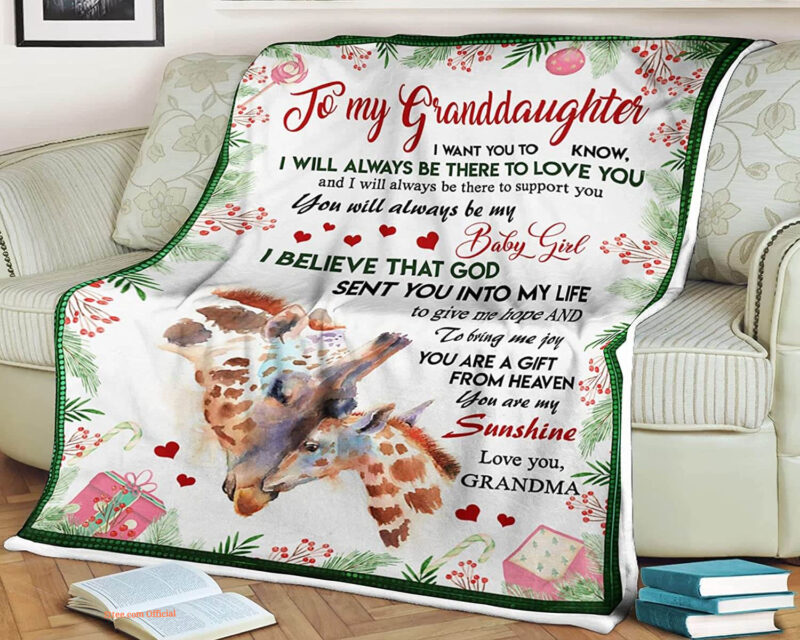 To My Granddaughter Quilt Blanket - Lightweight & Soft Gift