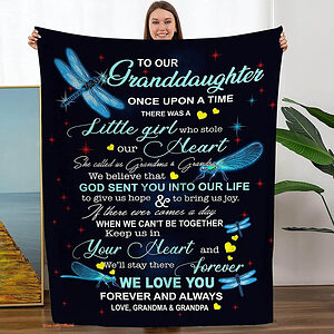 To My Granddaughter Quilt Blanket From Grandma. Foldable And Compact - Super King - Ettee