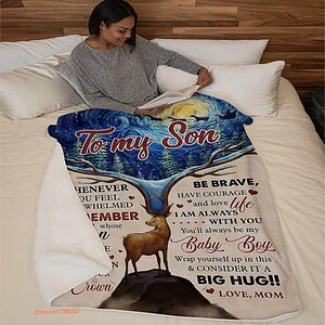 whenever u feel overwhelmed deer mom to son fleece blanket - Super King - Ettee