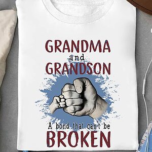 Grandma And Grandson A Bond That Can't Be Bronken - Ettee - Bond