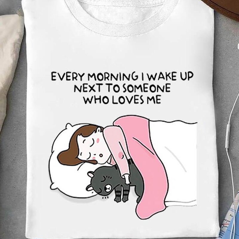 Every Morning I Wake Up Next To Someone Who Loves Me - Ettee - love